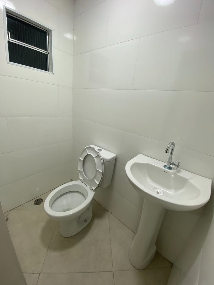 Casa térrea de 2 quartos com lavabo para alugar em Parque Renato Maia, Guarulhos - foto 3