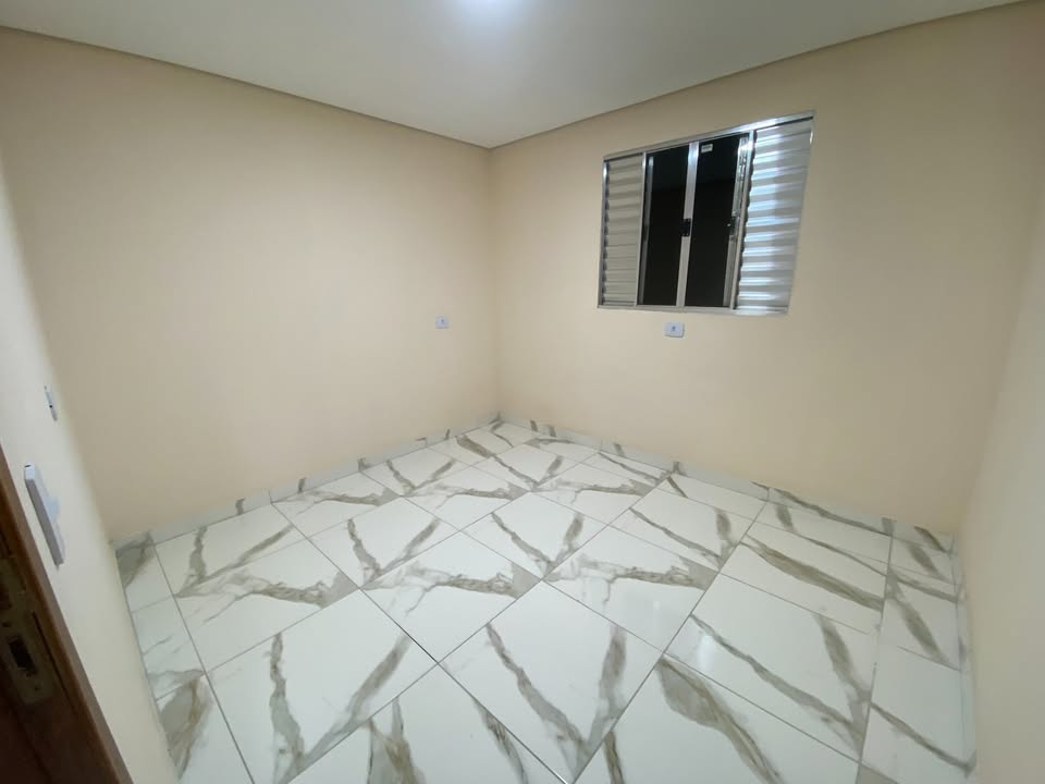 Casa térrea de 2 quartos com lavabo para alugar em Parque Renato Maia, Guarulhos - foto 7
