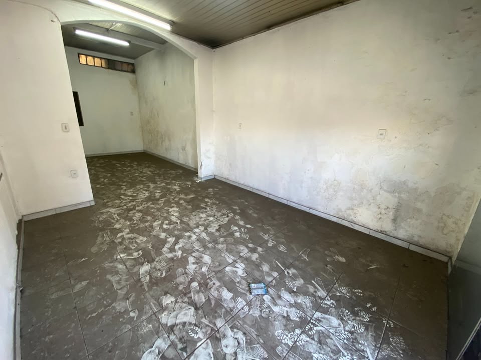 Salão comercial de 50 m² para alugar em Jardim São João, Guarulhos - foto 2